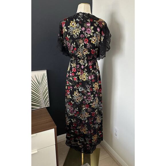 Alice Olivia Adele Full Wrap Floral Lace Midi Dress - Picture 10 of 16